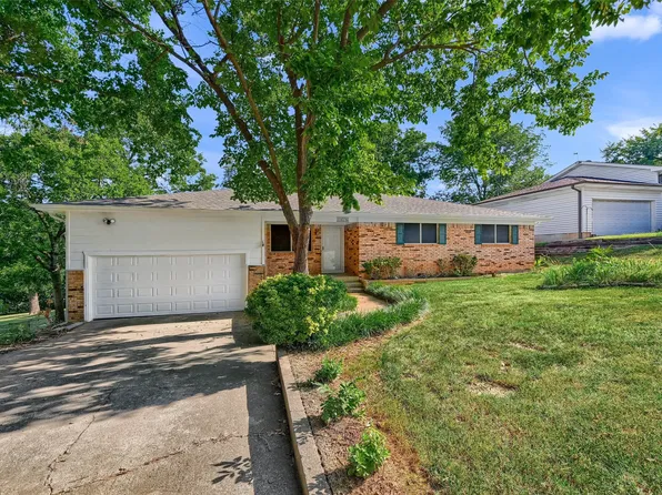 1619 W Woodard St, Denison, TX 75020