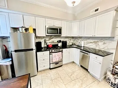 17 Cleveland Pl Photo 1