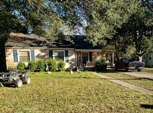 1817 Lee St, Laurel, MS 39440