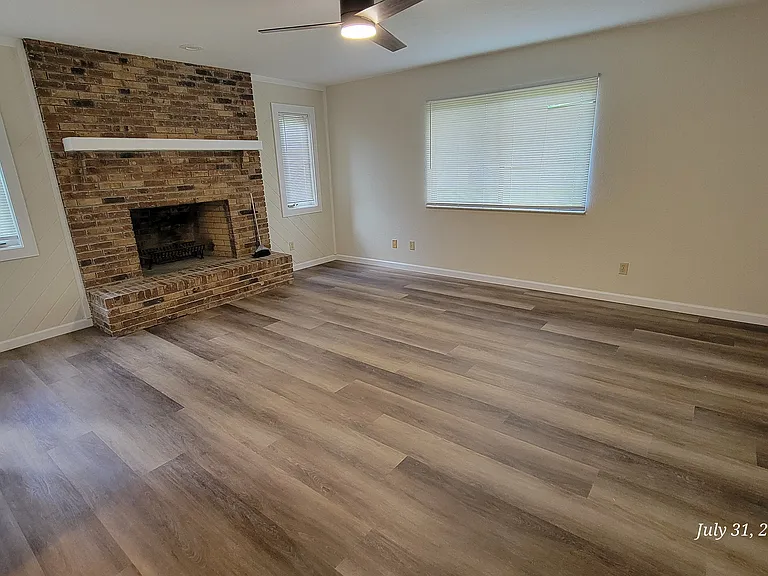 552 Pelican Bay Dr — Photo 16