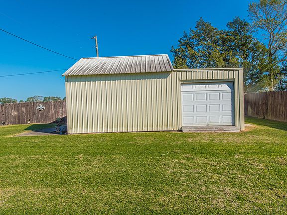 5th image of 6633 W State Highway 338