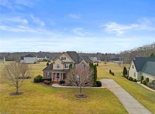 8082 Chilcutt Dr, Browns Summit, NC 27214