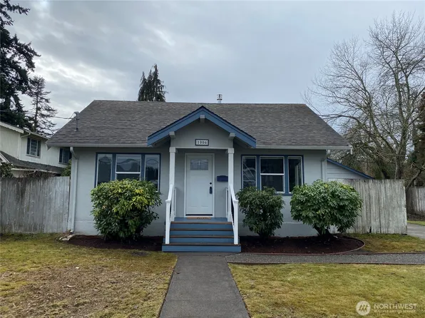 1006 7th Avenue NW, Puyallup, WA 98371