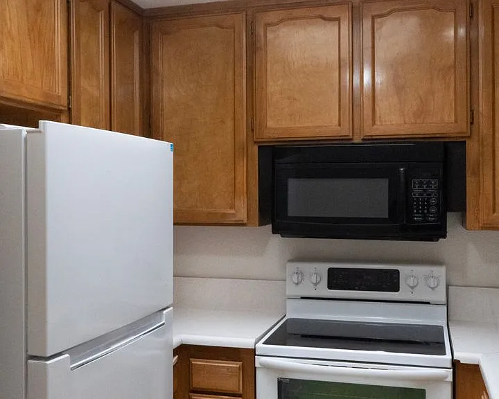 7010 N Thorne Ave — Photo 10