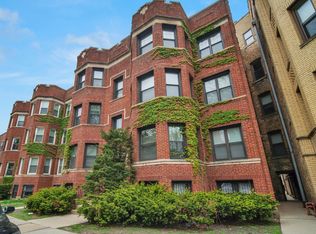 924 W George St APT 3R, Chicago, IL 60657