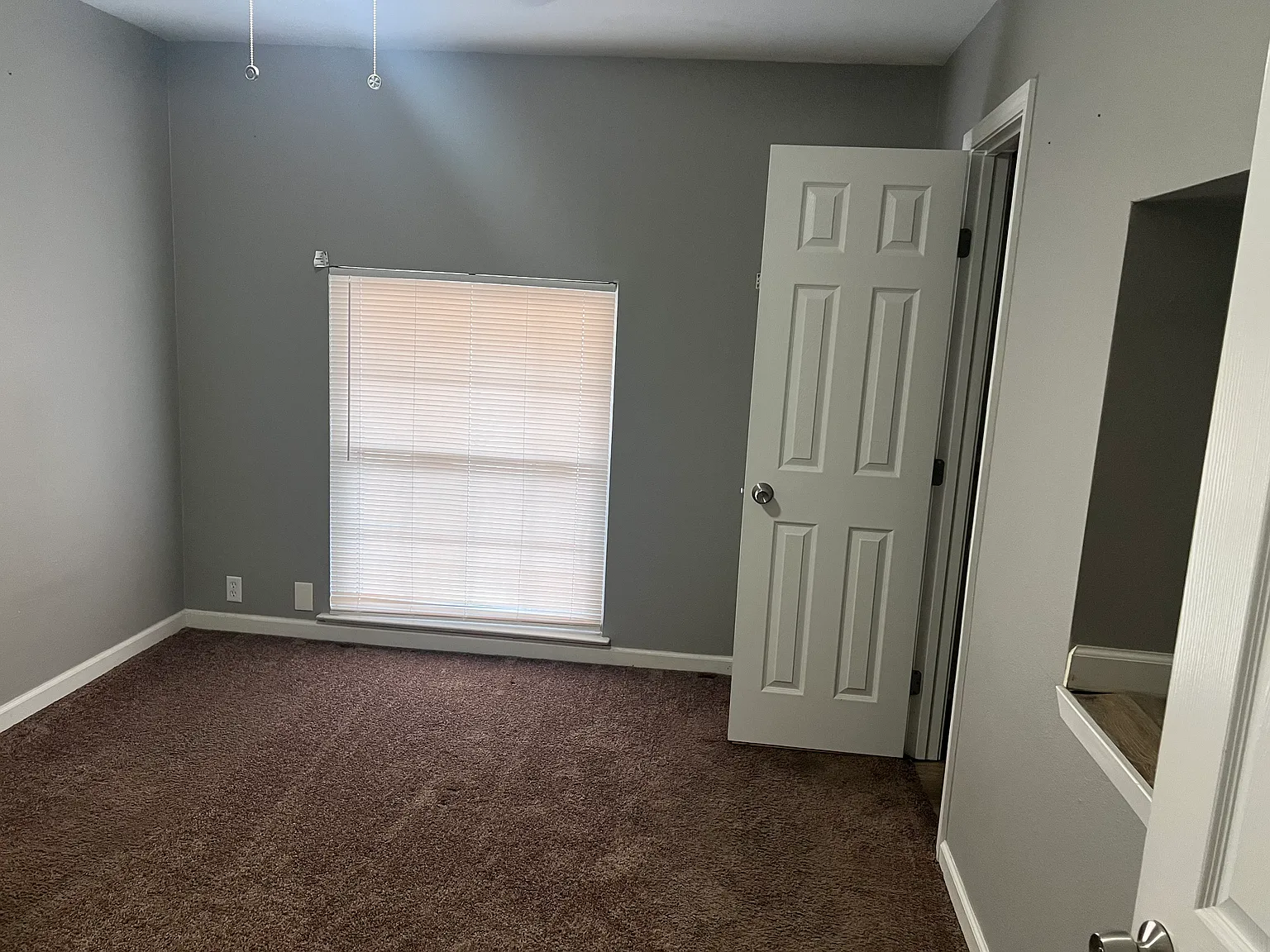 2500 Manson Ave — Photo 3