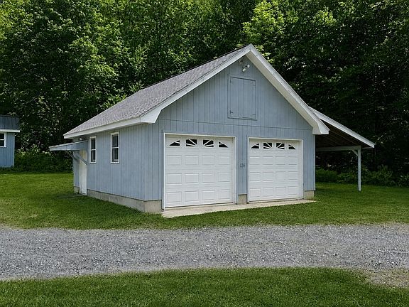 3rd image of 128 Spruce Corner Rd