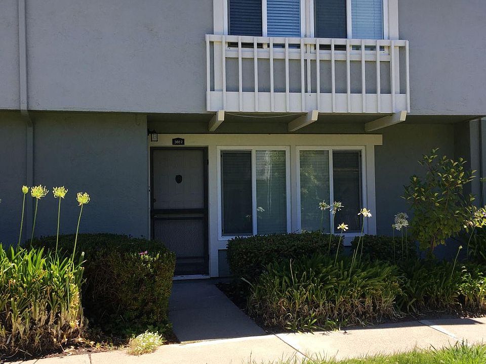 Full view front of town house.