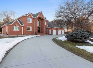 331 Arbor Ln, Green Bay, WI 54301