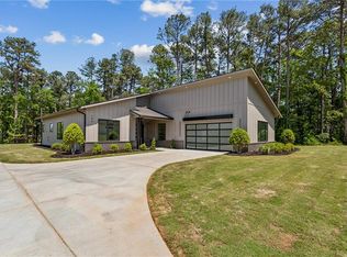 193 Laura Lake Rd, Marietta, GA 30066