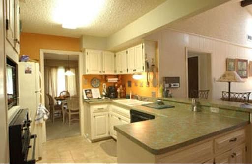 3rd image of 16403 LEDGE OAKS