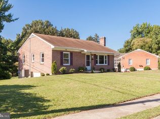 303 Columbia Ave, Hagerstown, MD 21742