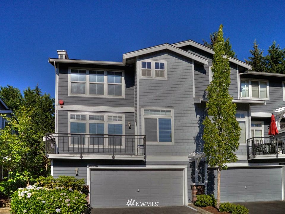 1st image of 8808 123rd Lane NE