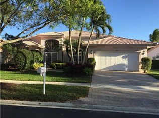 7305 Amber Falls Ln, Boynton Beach, FL 33437
