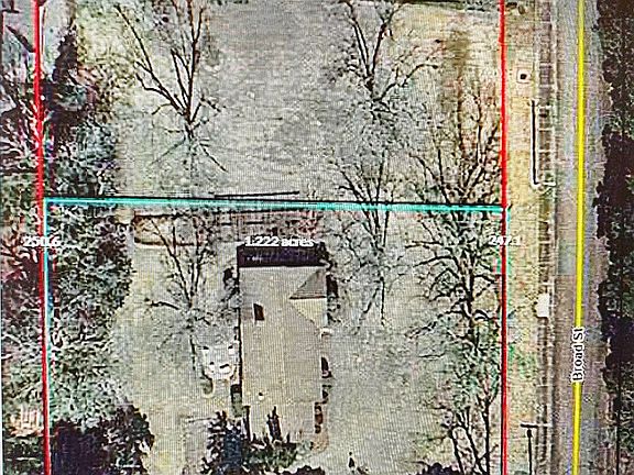 2nd image of 207 N Broad St