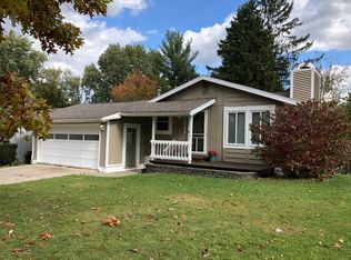 3021 Scarborough Rd, Lansing, MI 48910