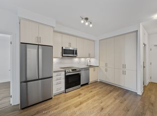 95 Oneida Cres #605, Richmond Hill, ON L4B 0H5