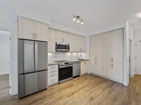 95 Oneida Cres