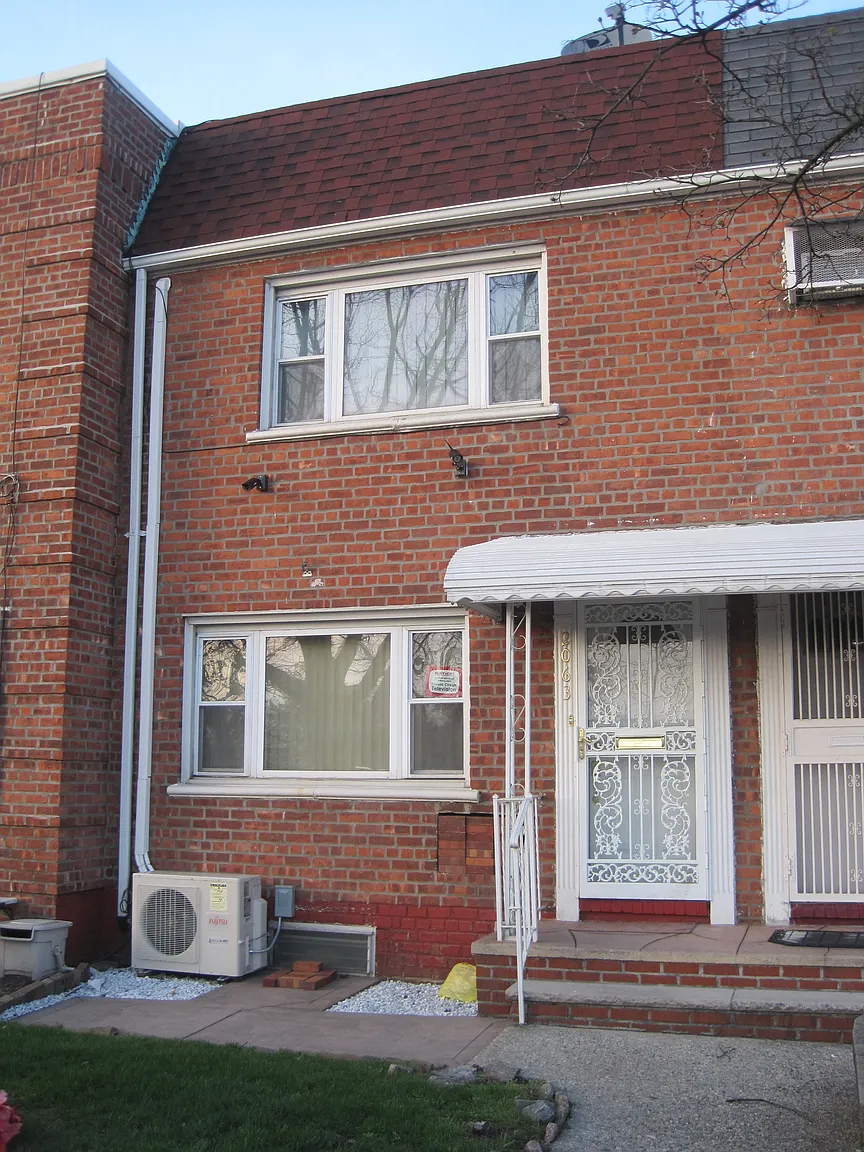 2063 Shore Pkwy photo 1