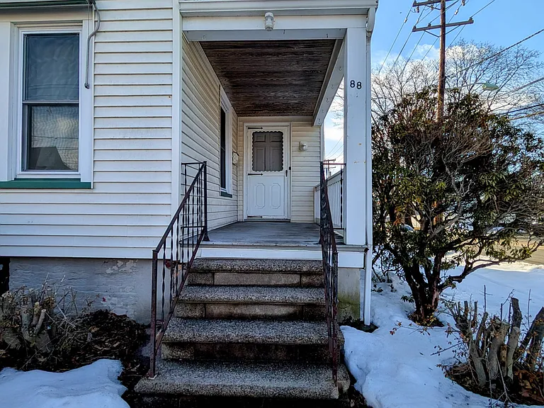 88 Franklin Tpke #2 — Photo 13