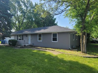 990 Old Indian Trl, Aurora, IL, 60506