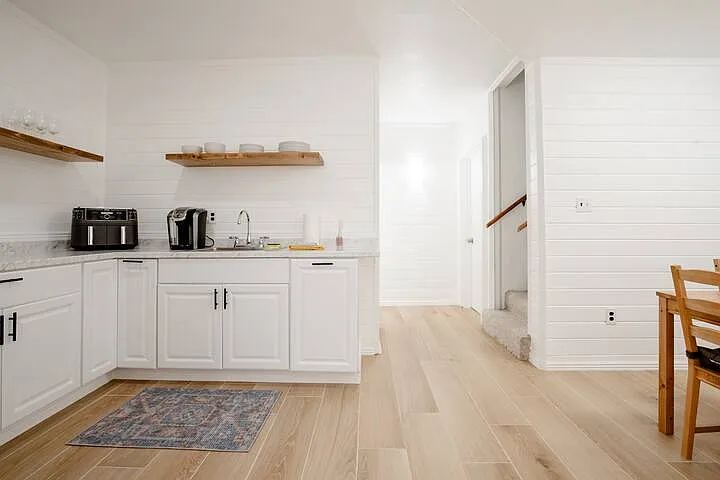 Studio Kitchenette