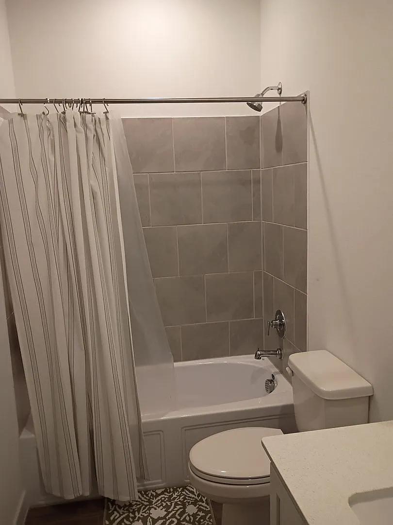Massively Stunning 5BR House in Mesquite - Solterra Family Community Amenities — Photo 3