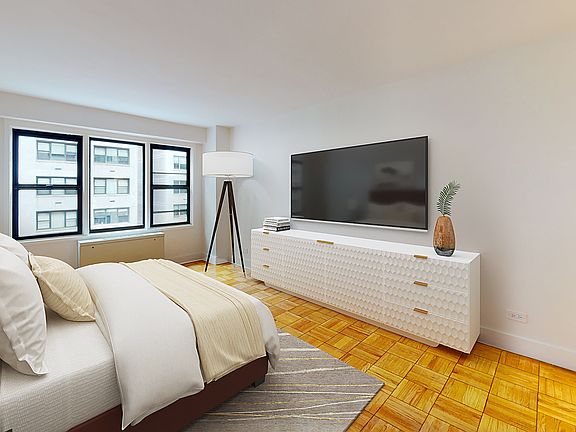 2nd image of 220 E 63rd St APT 4K