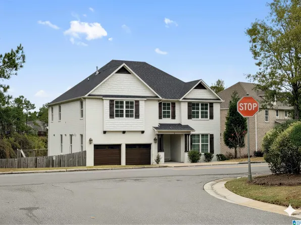 1587 Lake Cyrus Club Dr, Hoover, AL 35244