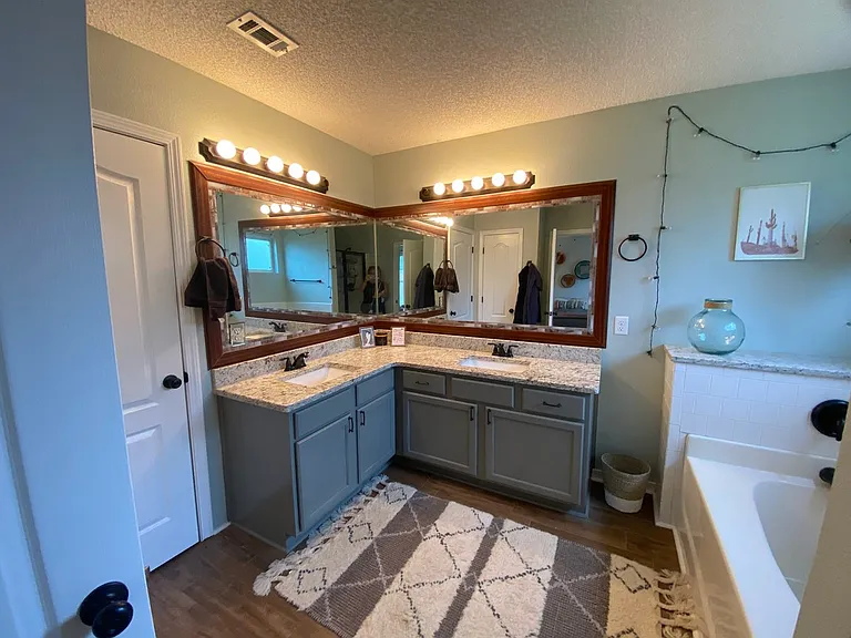 6486 Surfside Cv — Photo 27