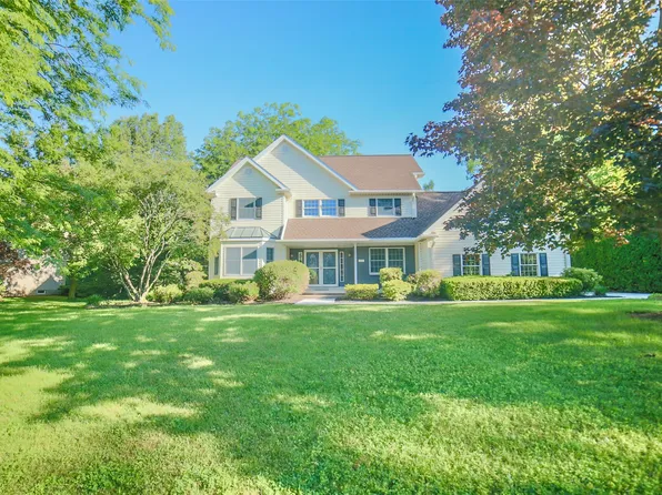 6616 Richardson Rd, Fairview, PA 16415