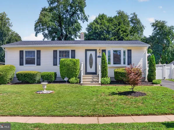 614 Wilfred Ave, Hamilton, NJ 08610