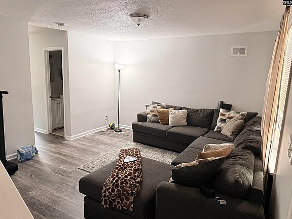 5th image of 205 Wynn Way