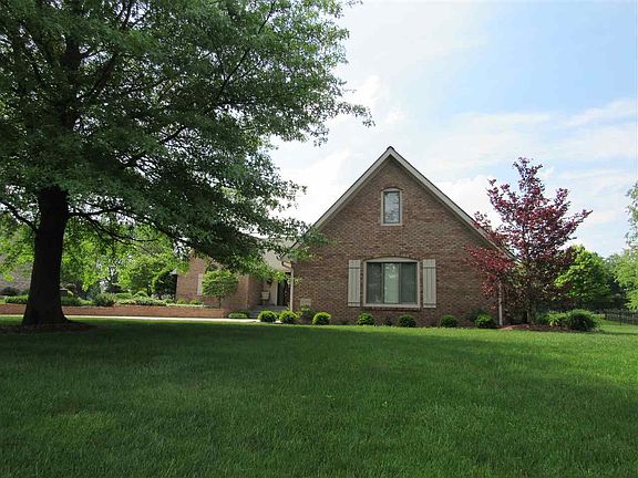 4th image of 4590 Glen Moor Way