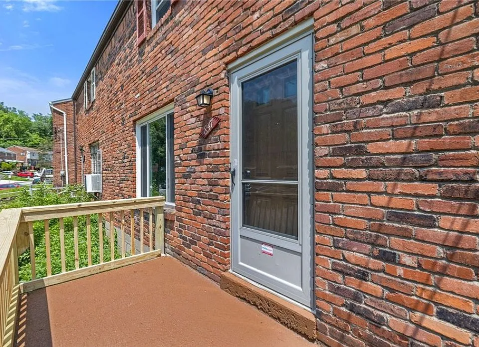 847 Killarney Dr