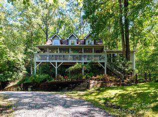 180 Blossom Rd, Brevard, NC 28712