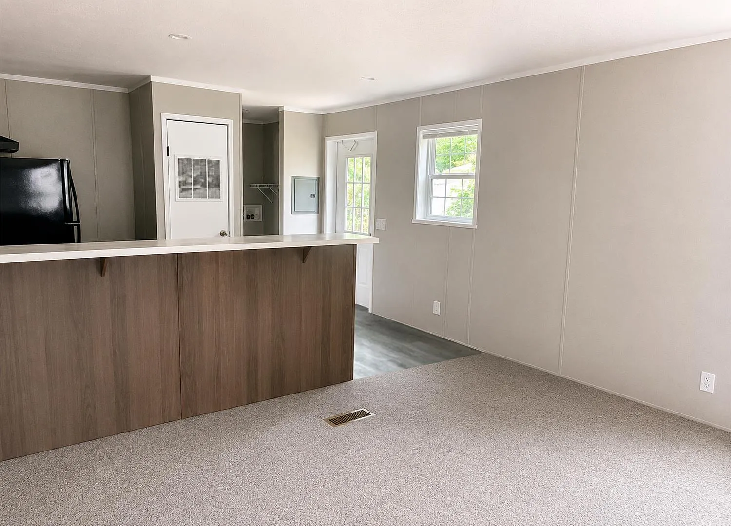 1 bed, 600 sqft, $1,000 — Photo 3