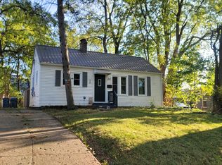 934 Pomeroy St, Kalamazoo, MI 49001