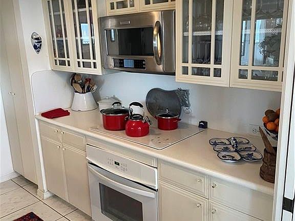 5th image of 5550 Heron Point DR NW #1505