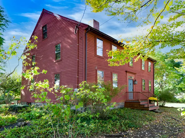 134 Water Street, Guilford, CT 06437