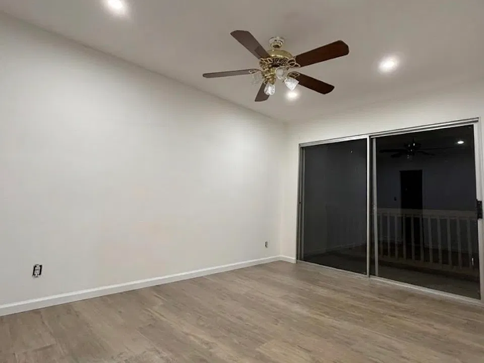 1441 Iguana Cir