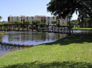 825 Egret Cir APT 206, Delray Beach, FL 33444