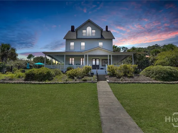 21 Officers Row, Tybee Island, GA 31328