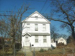 1st image of 16317 Sayres Ave