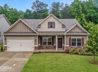 216 Woodford Dr, Canton, GA 30115