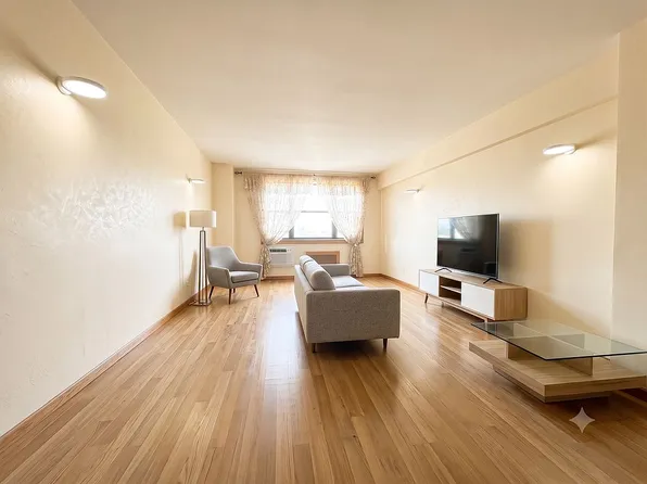 3090 Voorhies Ave APT 5H, Brooklyn, NY 11235