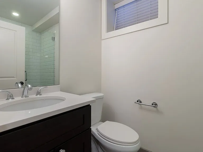 230-232 W. Willow St. — Photo 8