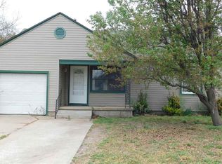 417 N Peachtree St, Ponca City, OK 74601