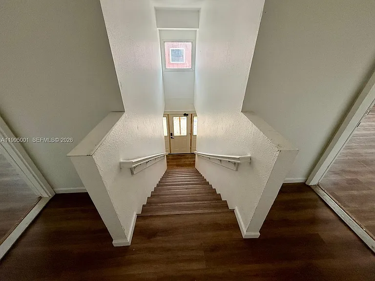 423 N Lane St #4 — Photo 10