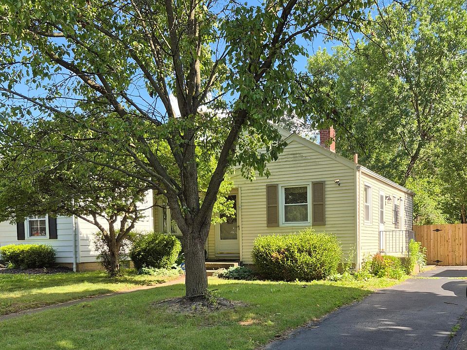 1st image of 467 E Jeffrey Pl #Na